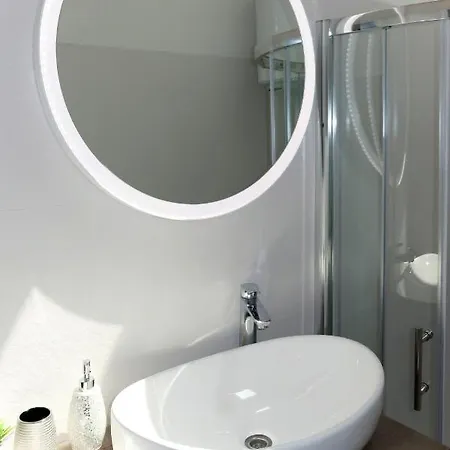 Camp Marko-5 By Interhome شقة Zečevo